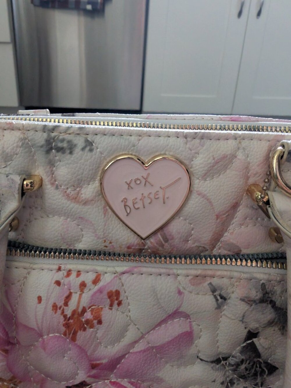 Betsey Johnson Large Pink Quilted Floral Satchel Crossbody Bag - Picture 14 of 14